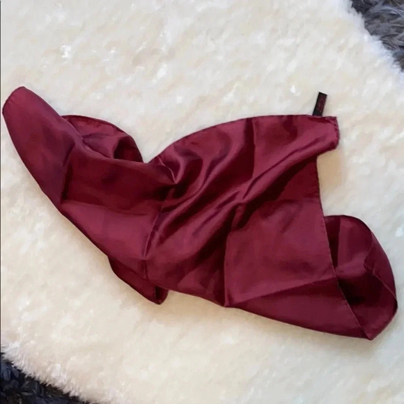 Made in Italy burgundy Silk Men's Tuxedo Scarf - Picture 10 of 11